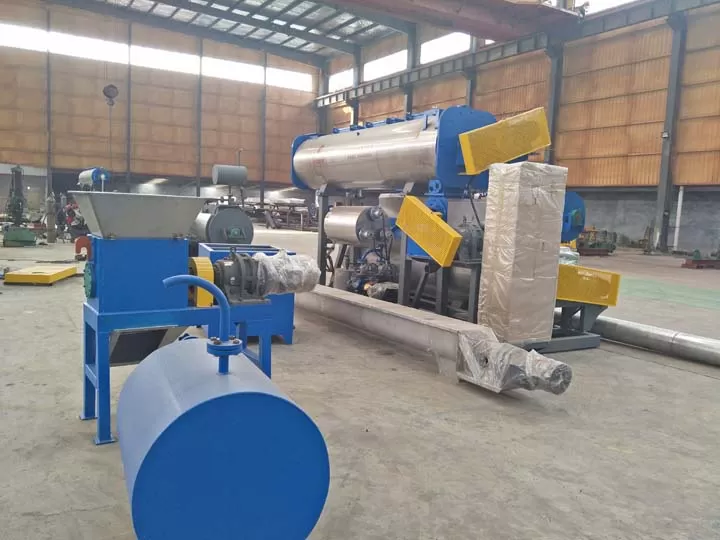 fish shredder in the fishmeal production line